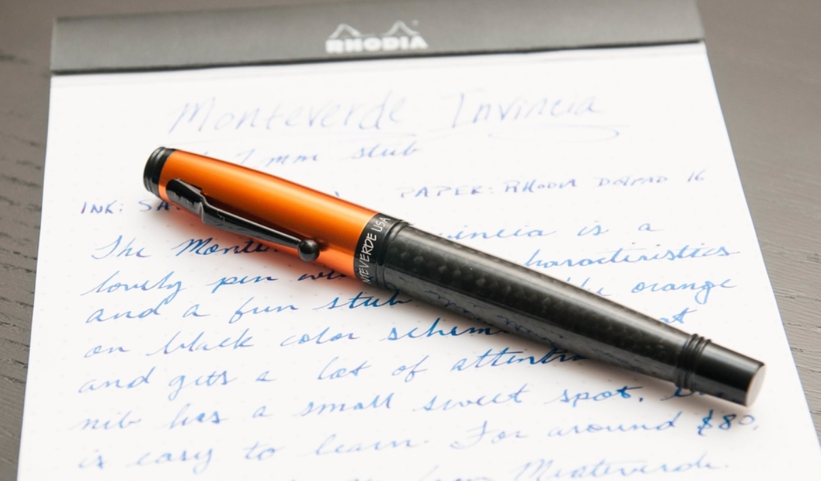 Monteverde Invincia Stilografica Carbon Fiber Arancio - Nero