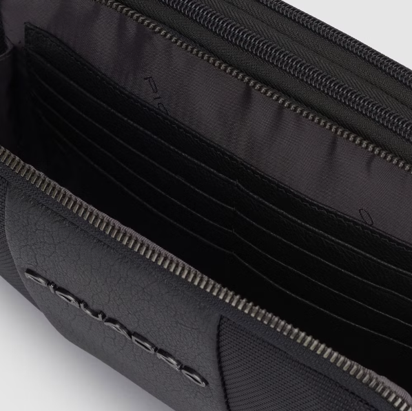 Pochette a due scomparti in tessuto riciclato Brief 2 Nero