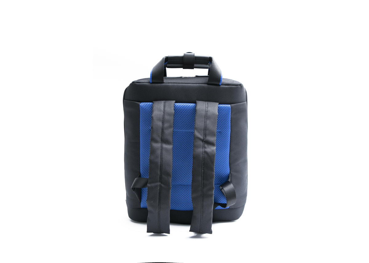 NAVA CROSS  ZAINO SQUADRATO CON DUE MANICI NERO-BLU
