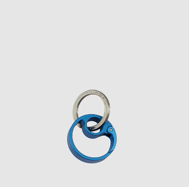 Piquadro Keychain with round carabiner hook Blu