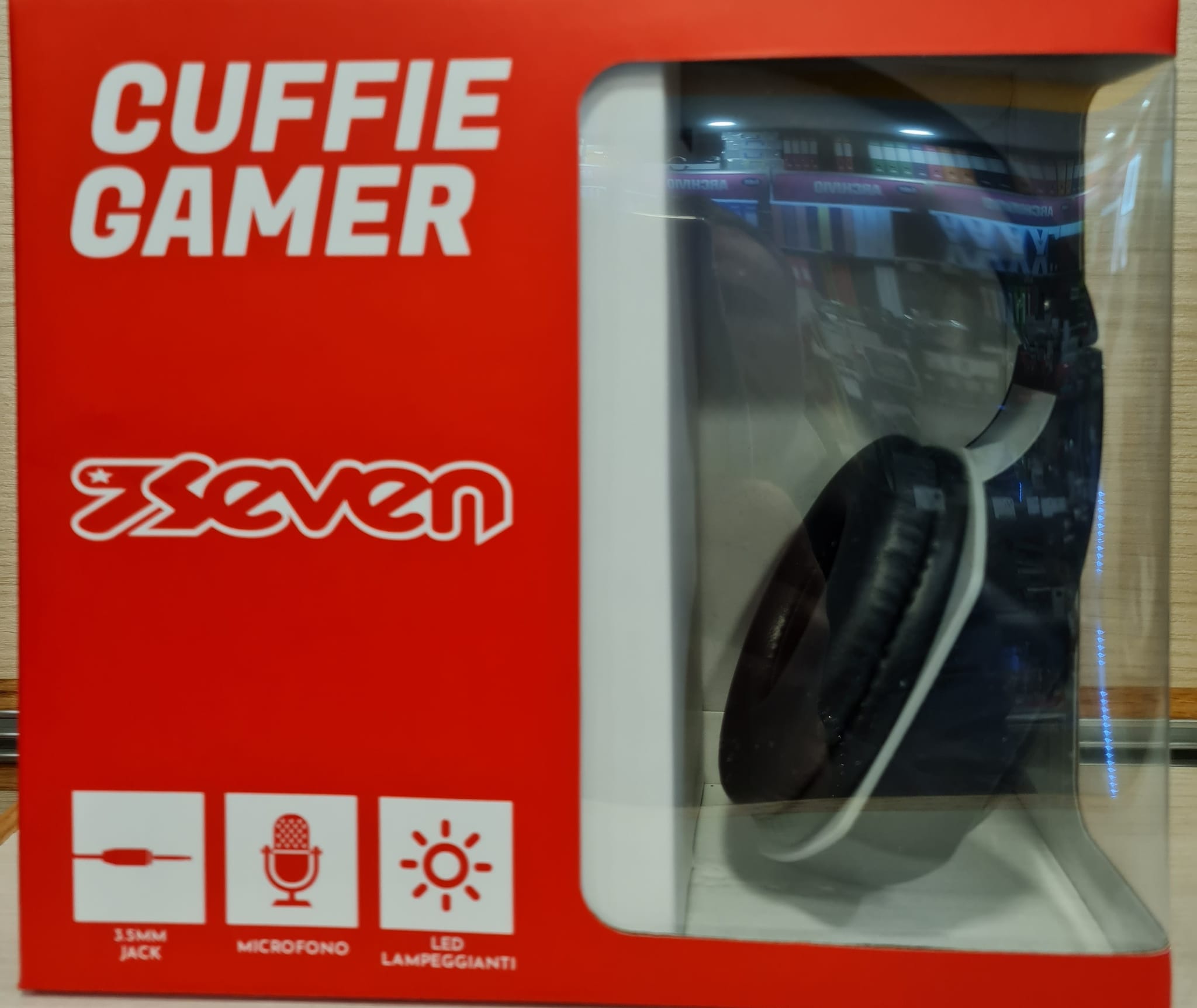 SEVEN CUFFIE GAMER